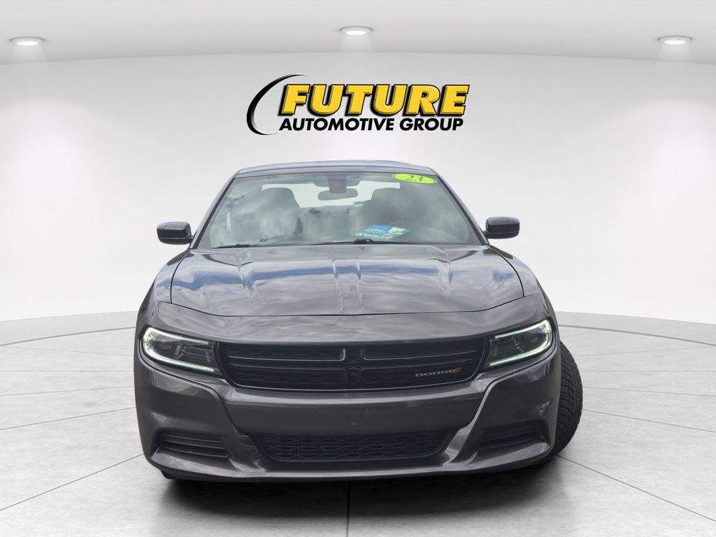 Used 2023 Dodge Charger SXT RWD image 2