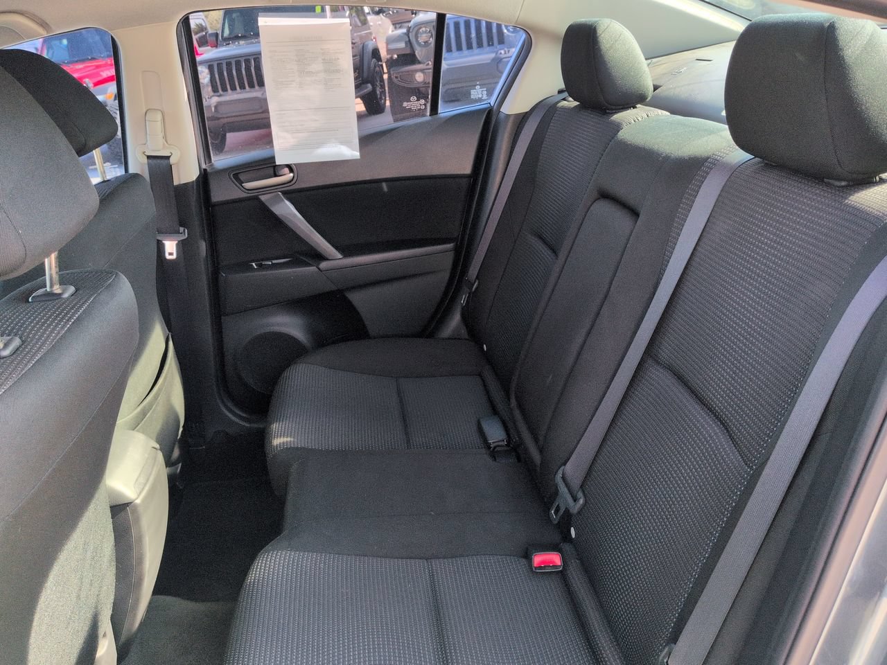 Used 2012 MAZDA MAZDA3 i Touring FWD image 12