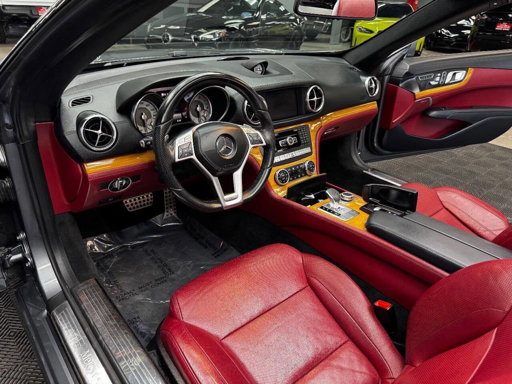 Used 2016 Mercedes-Benz SL 550 image 48