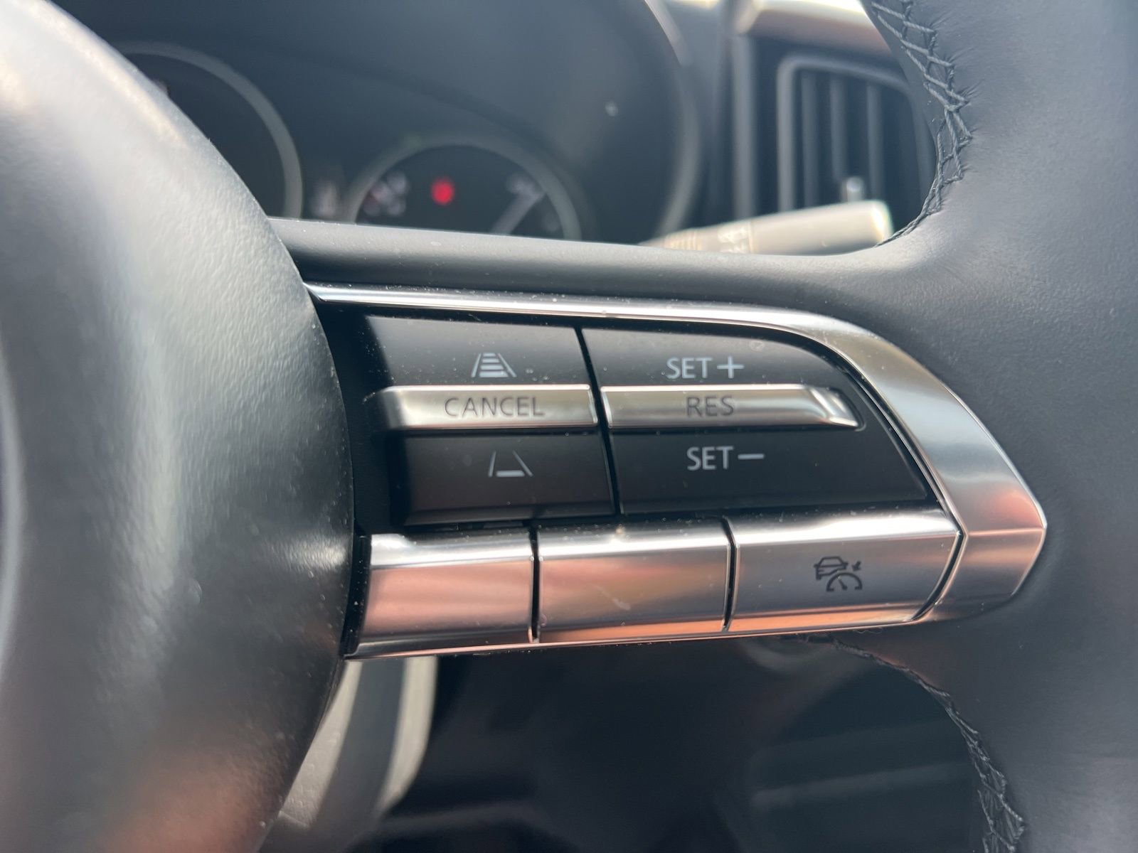 Certified 2026 MAZDA CX-50 AWD 2.5 S w/ Cargo Package image 24