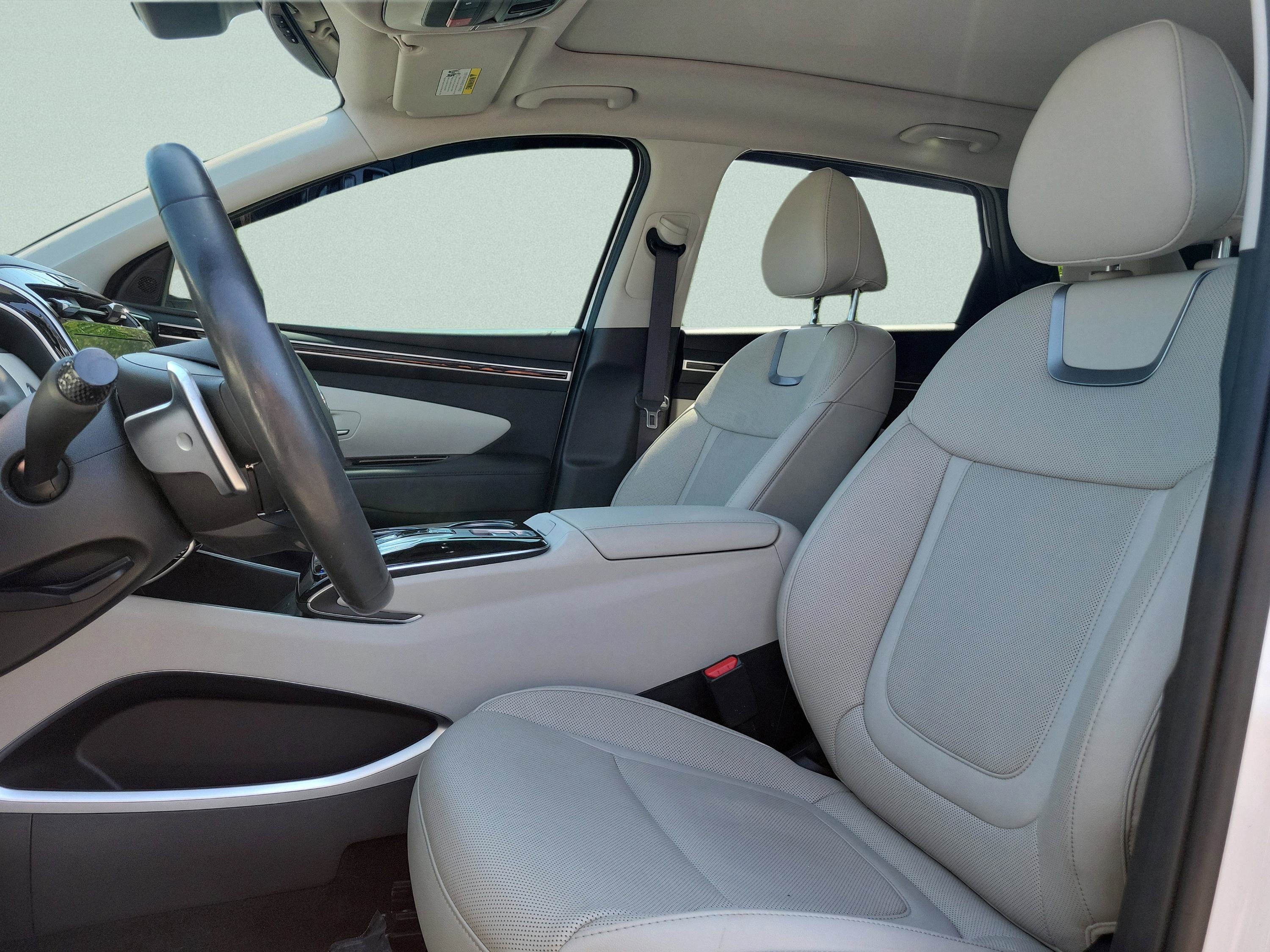 Certified 2023 Hyundai Tucson Limited AWD/4WD image 17