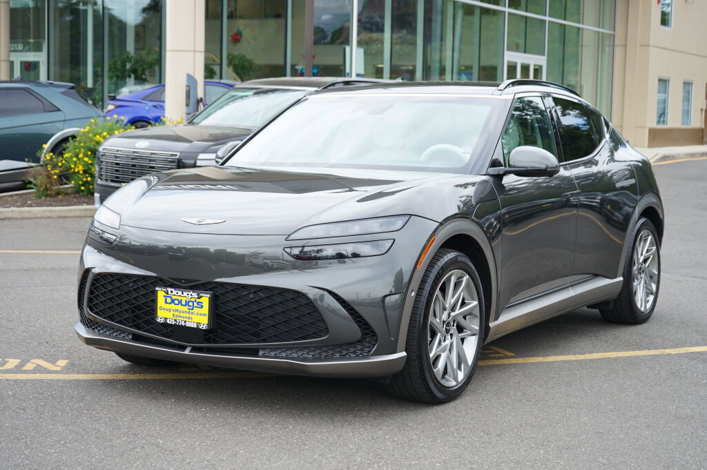 Used 2025 Genesis GV60 Advanced