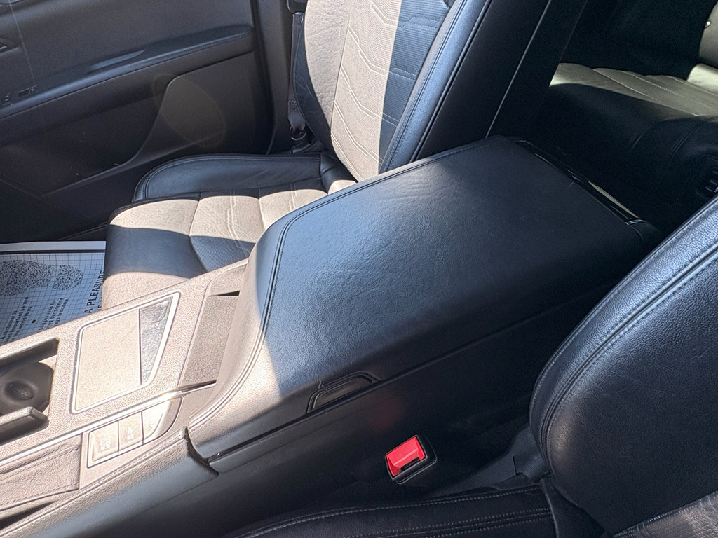 Used 2018 Cadillac CT6 Luxury AWD/4WD image 26
