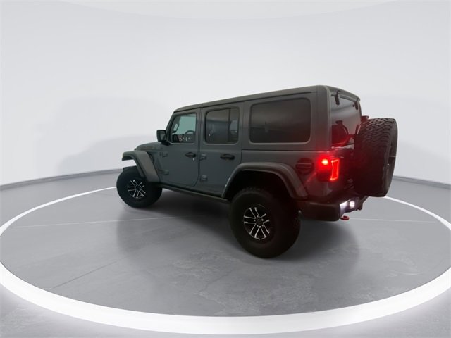 Used 2024 Jeep Wrangler Unlimited Rubicon image 2