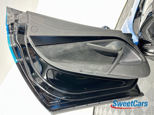 Used 2022 McLaren 720S Spider RWD image 41