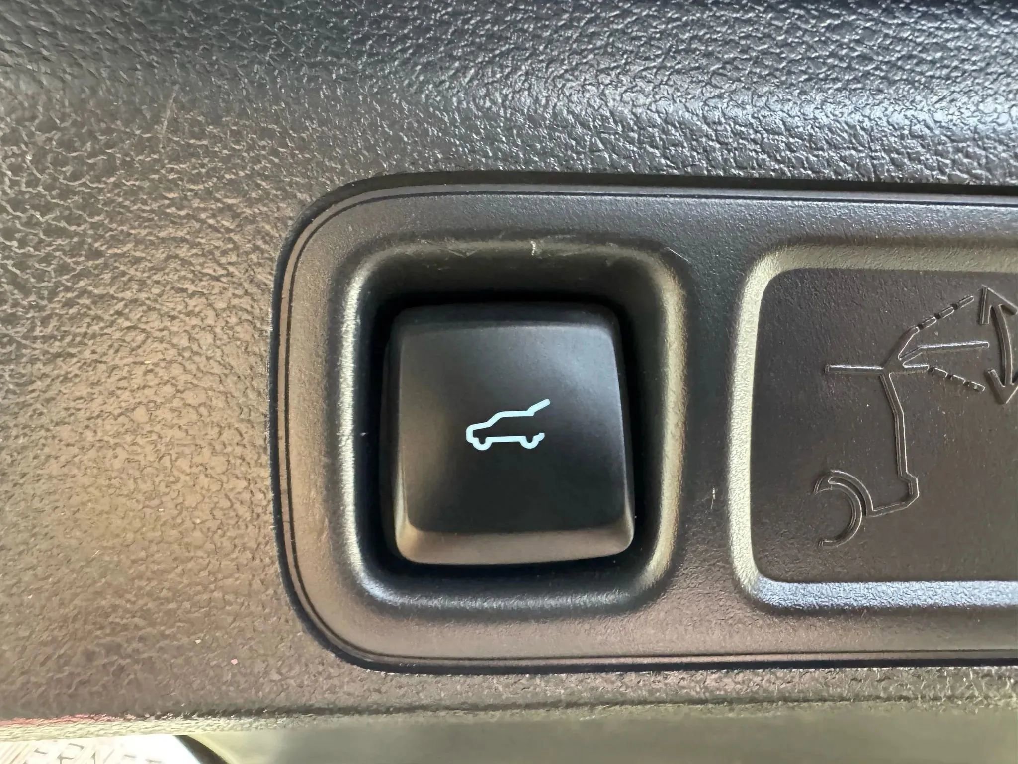 Used 2023 Ford Expedition XLT image 32