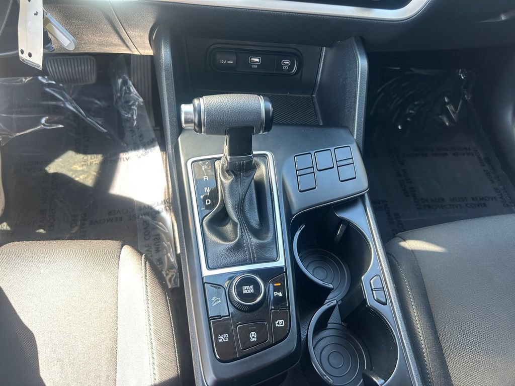 Used 2023 Kia Sportage LX FWD image 32