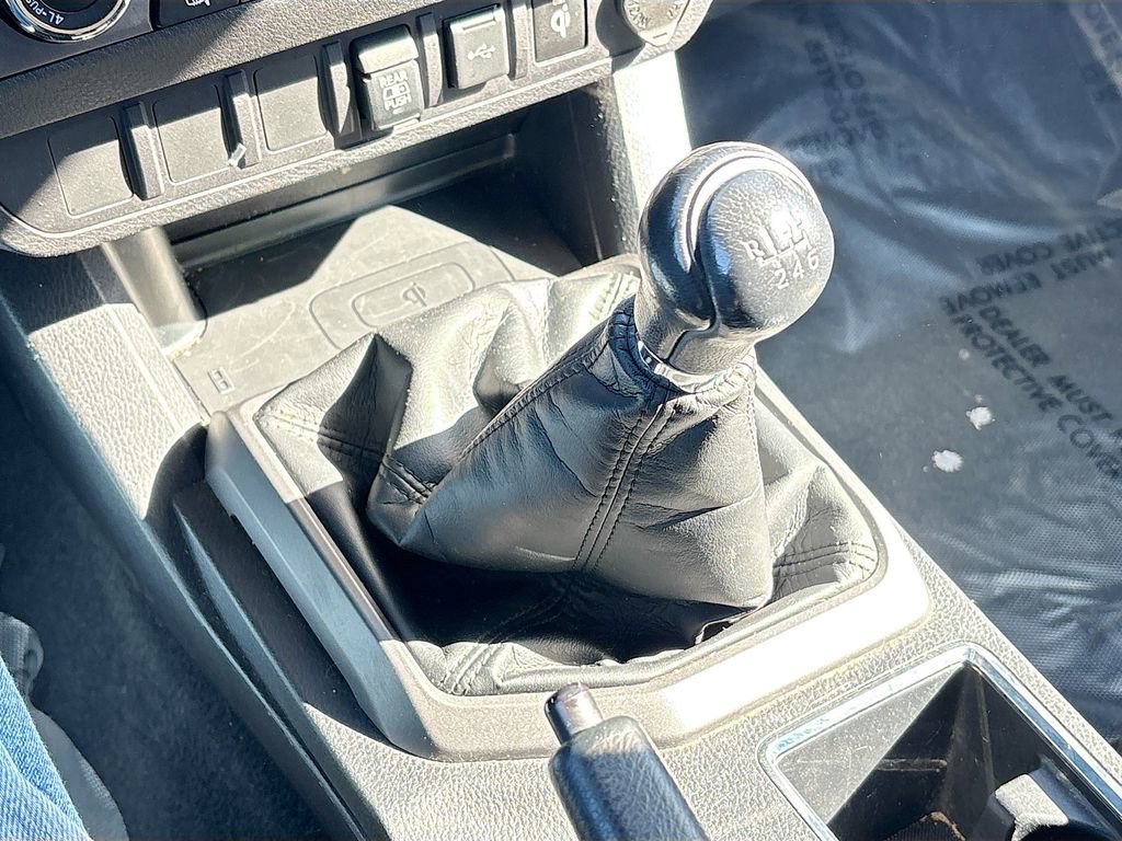 Used 2021 Toyota Tacoma TRD Off-Road image 16