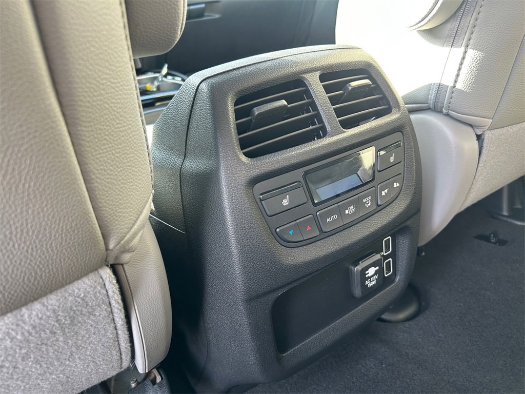 Used 2019 Honda Passport Elite image 18