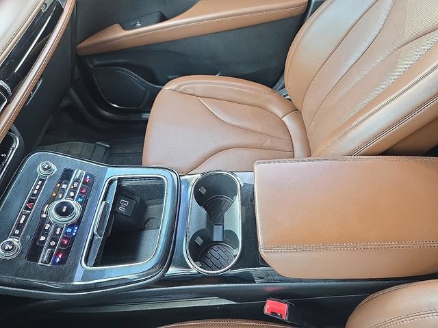 Used 2023 Lincoln Nautilus Reserve w/ Luxury Package AWD/4WD image 27