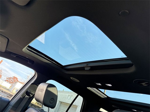 Used 2023 Chevrolet Traverse High Country w/ LPO, Floor Liner Package image 22