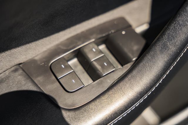 Used 2022 Tesla Model 3 Long Range AWD/4WD image 36