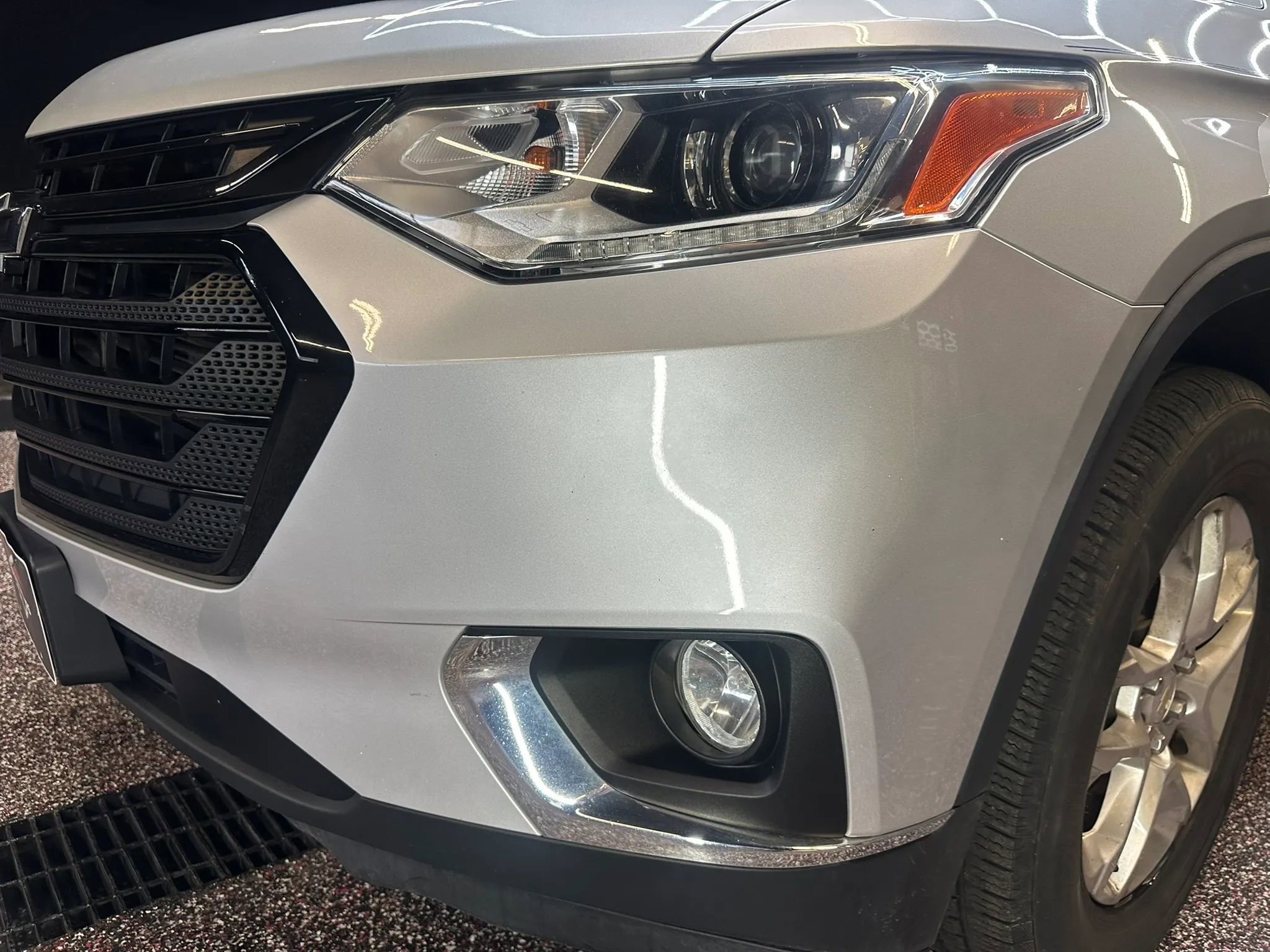 Used 2019 Chevrolet Traverse LT w/ LPO, Black Accent Package image 39