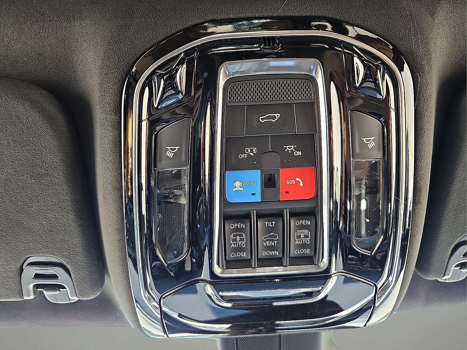 New 2026 Jeep Grand Wagoneer Summit AWD/4WD image 21