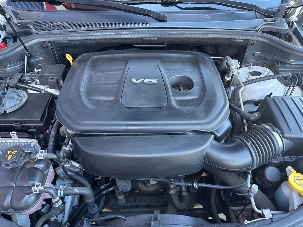 Used 2018 Jeep Grand Cherokee Altitude image 22
