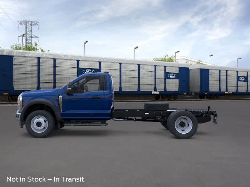 New 2026 Ford F550 4x4 Regular Cab Super Duty image 3