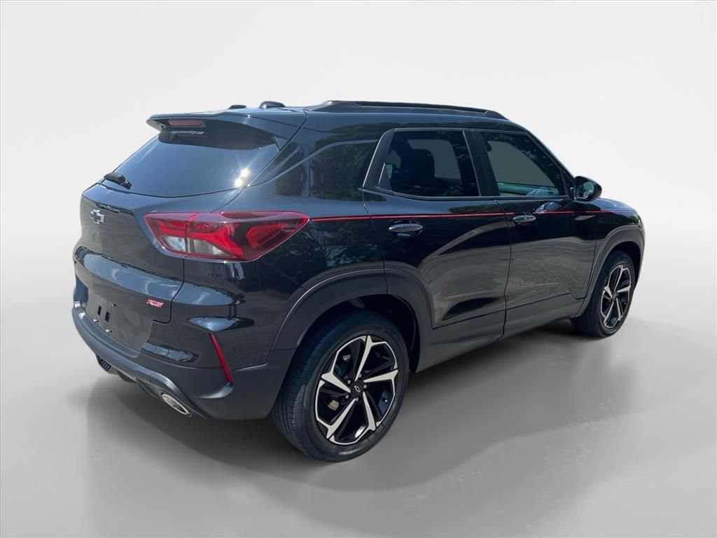 Used 2022 Chevrolet TrailBlazer RS FWD image 5