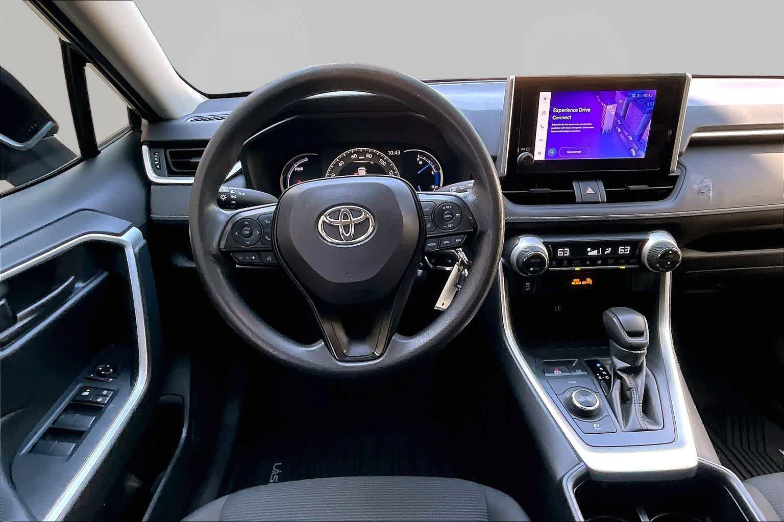 Certified 2023 Toyota RAV4 LE AWD/4WD image 6