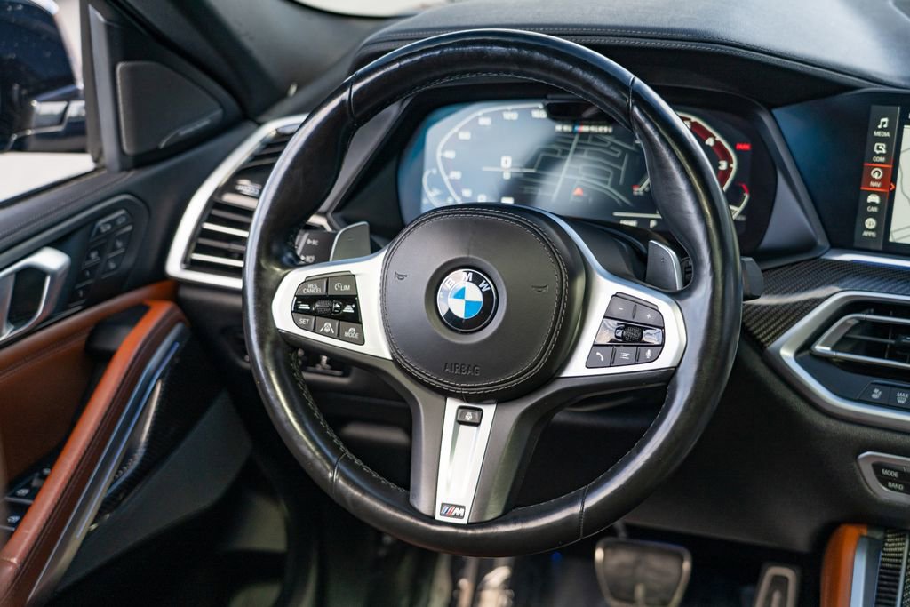 Used 2022 BMW X6 M50i w/ Executive Package image 24