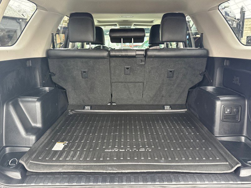 Used 2016 Toyota 4Runner Limited image 33