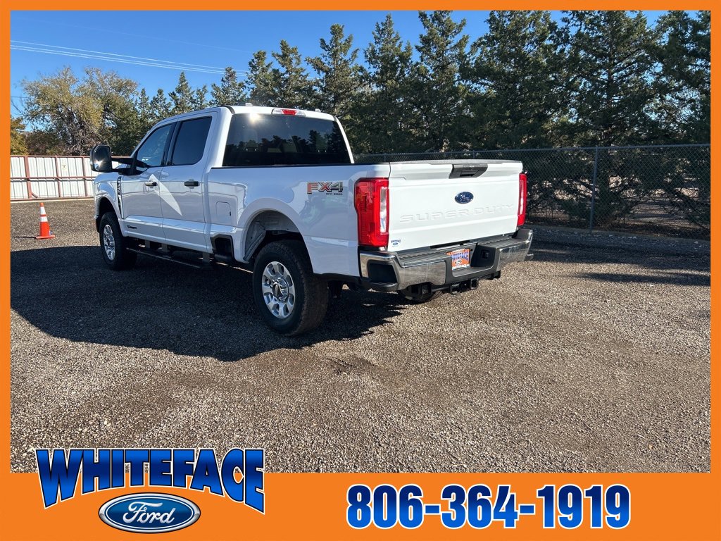 Used 2024 Ford F250 XLT w/ FX4 Off-Road Package image 4
