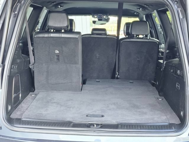 Used 2024 Jeep Wagoneer L Series II RWD image 31