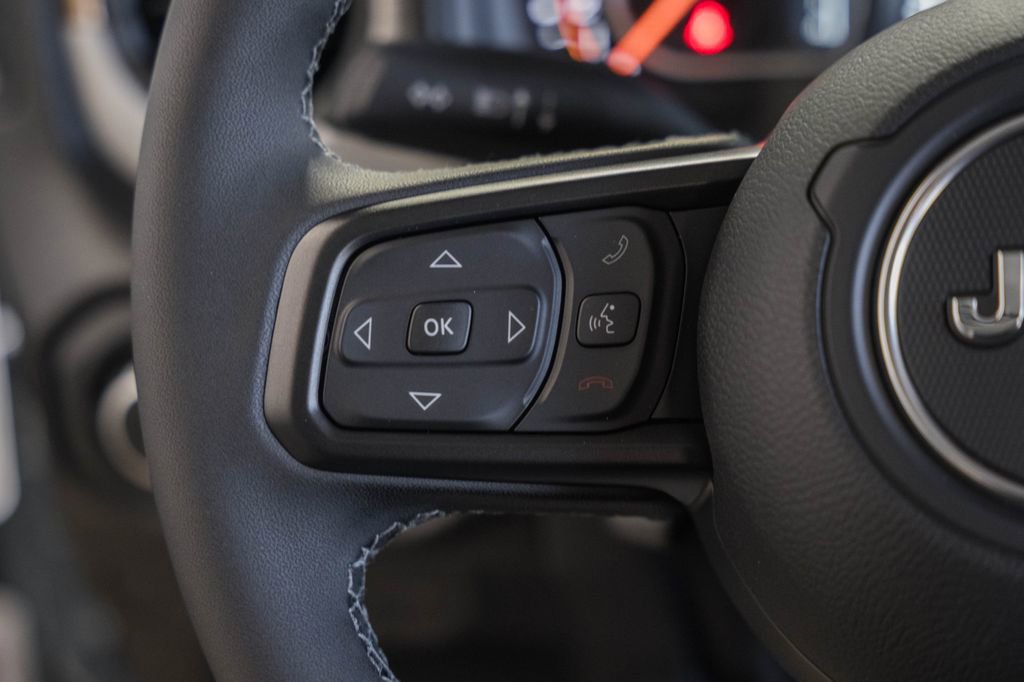 New 2026 Jeep Gladiator Sport image 32