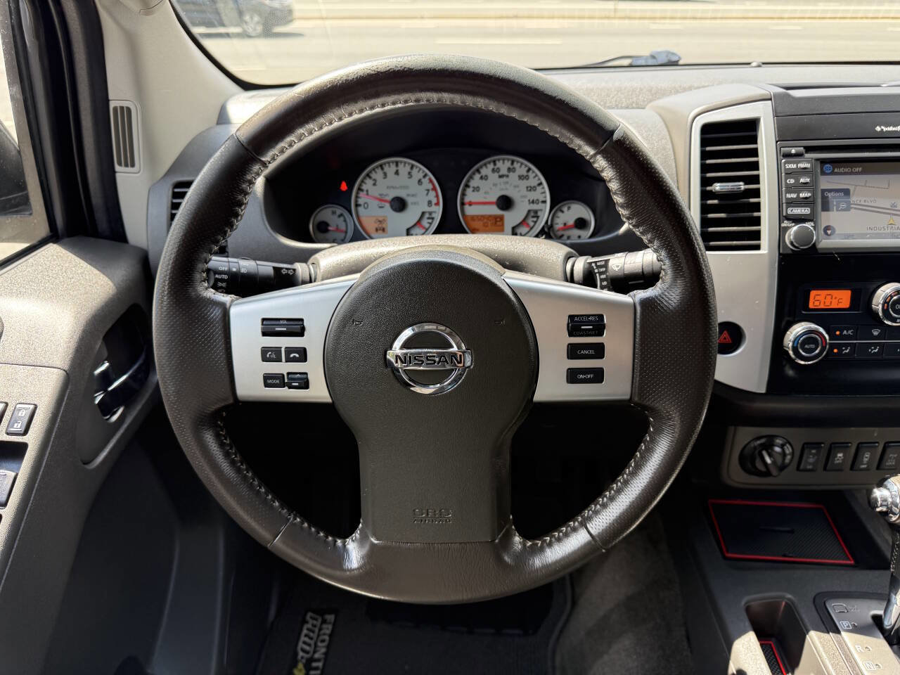 Used 2017 Nissan Frontier PRO-4X w/ Pro-4x Luxury Package image 19