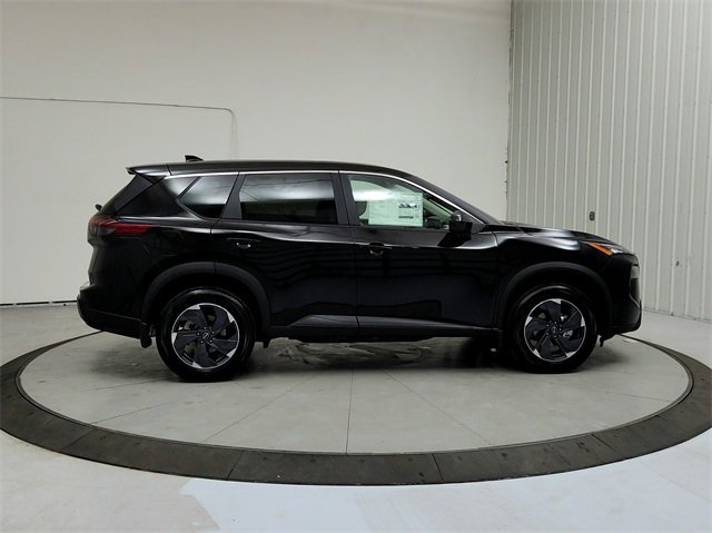 New 2025 Nissan Rogue SV image 8