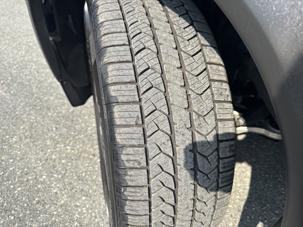 Used 2023 Nissan Rogue SL w/ SL Premium Package image 35