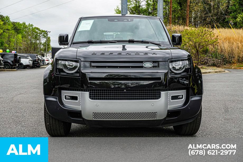 Used 2024 Land Rover Defender 110 S image 10