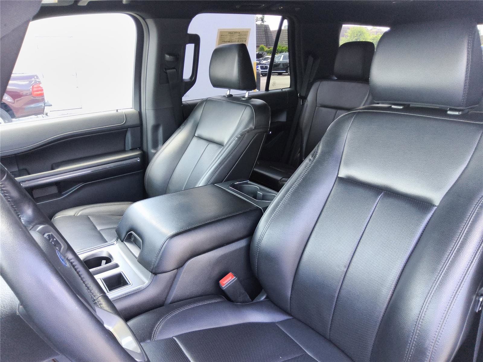 Certified 2021 Ford Expedition XLT RWD image 12