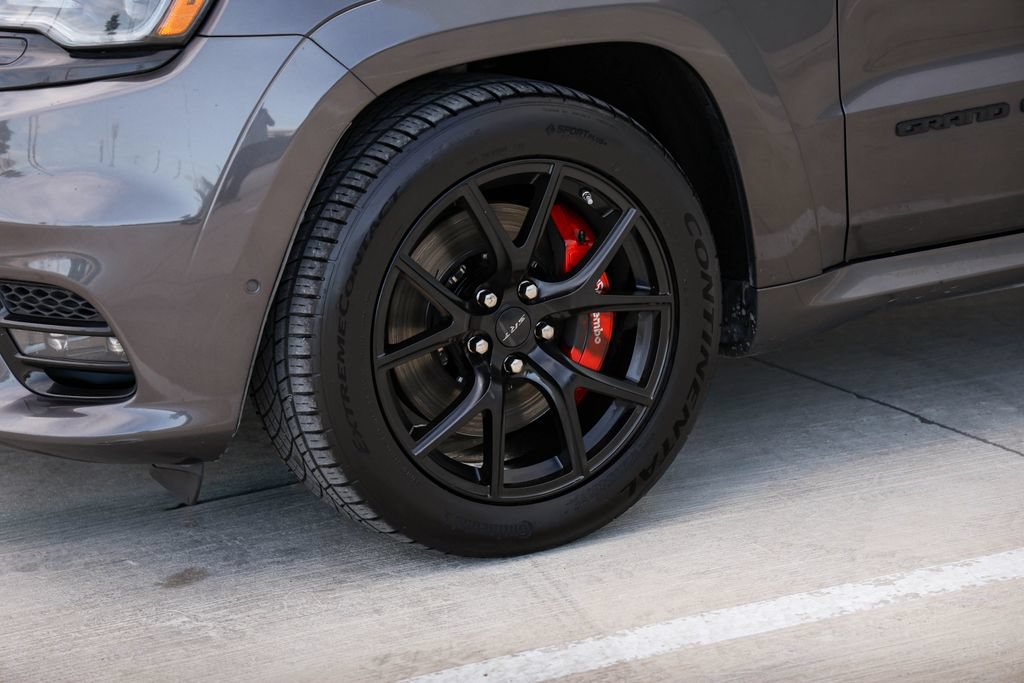 Used 2020 Jeep Grand Cherokee SRT AWD/4WD image 34