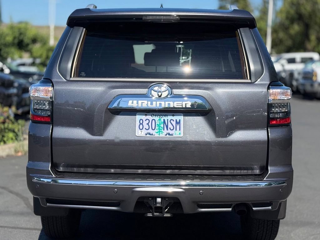 Certified 2022 Toyota 4Runner Limited AWD/4WD image 4