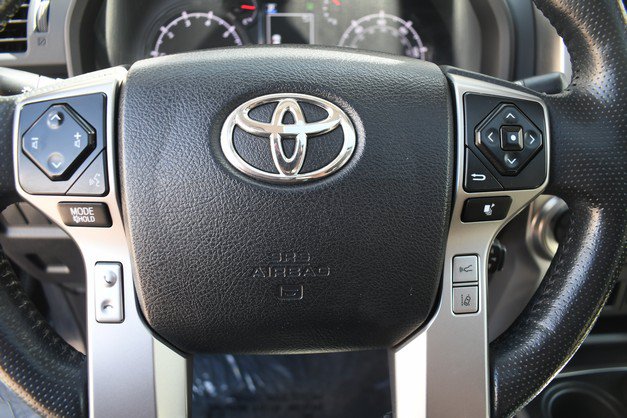 Certified 2024 Toyota 4Runner SR5 Premium w/ Moonroof Package AWD/4WD image 32