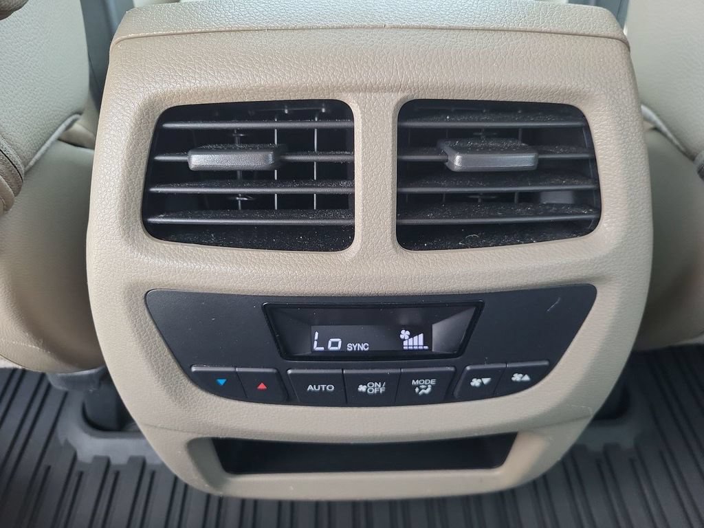 Used 2017 Honda Pilot EX-L image 27