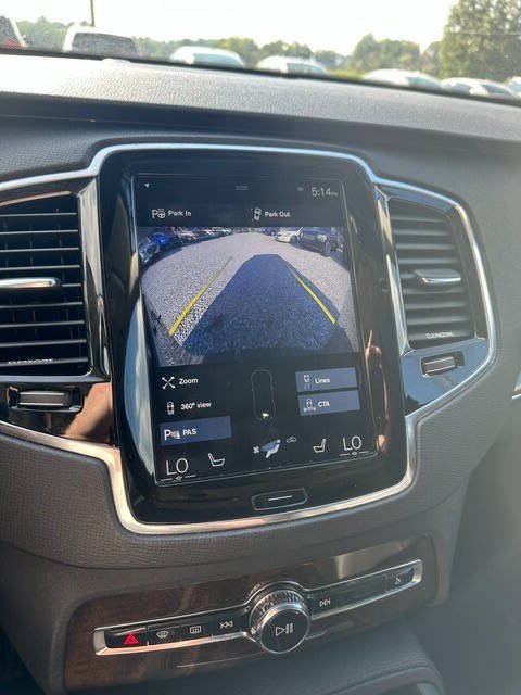 Used 2016 Volvo XC90 T6 Momentum w/ Momentum Plus Package AWD/4WD image 22