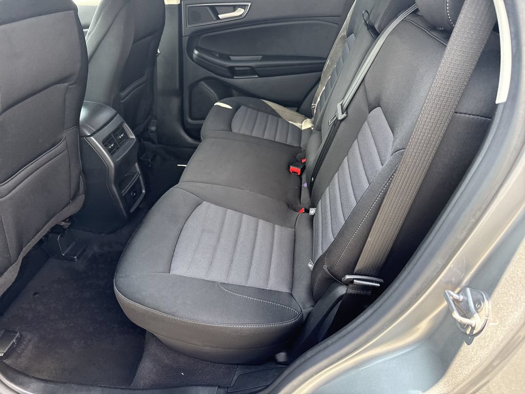 Used 2023 Ford Edge SE w/ Black Appearance Package AWD/4WD image 20
