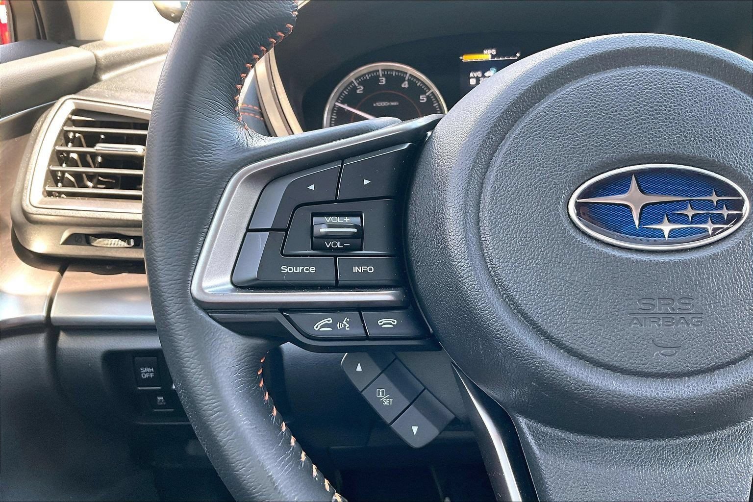 Used 2022 Subaru Crosstrek 2.5i Limited w/ Moonroof Package 1 AWD/4WD image 24