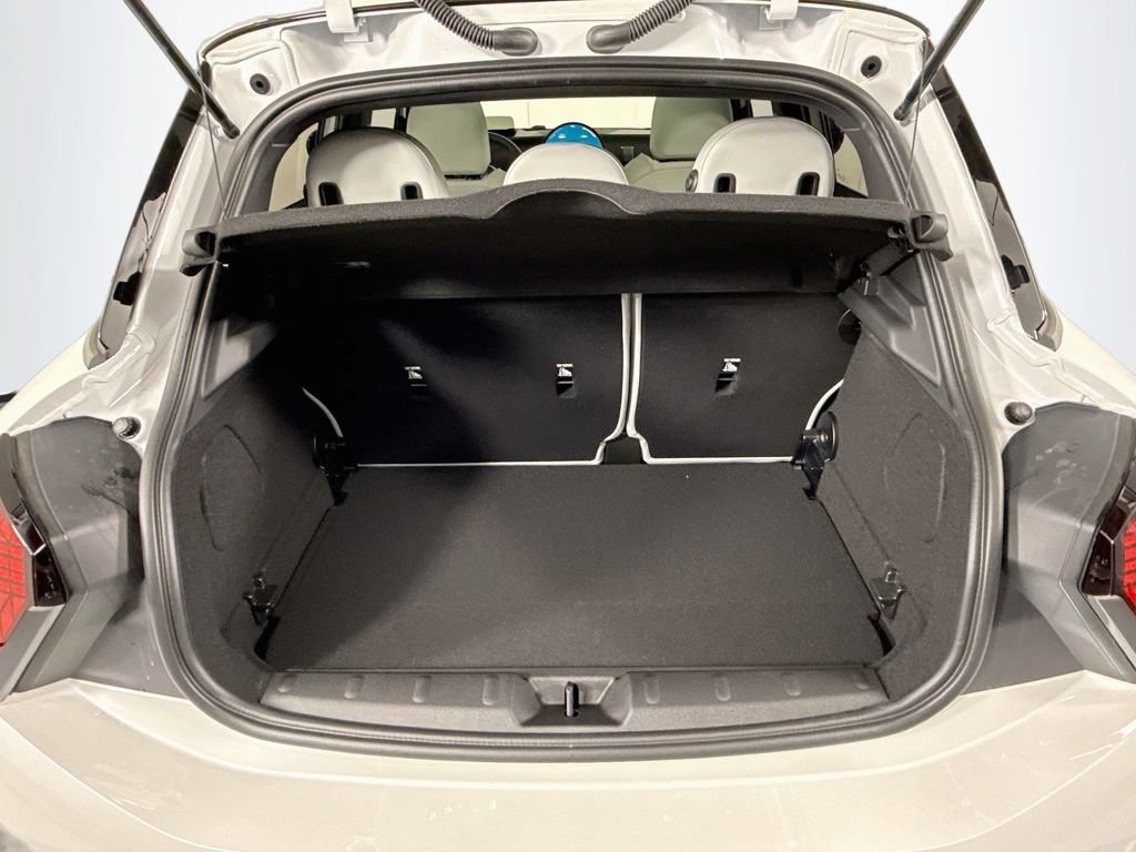 New 2027 MINI Cooper 4-Door Hardtop FWD image 29