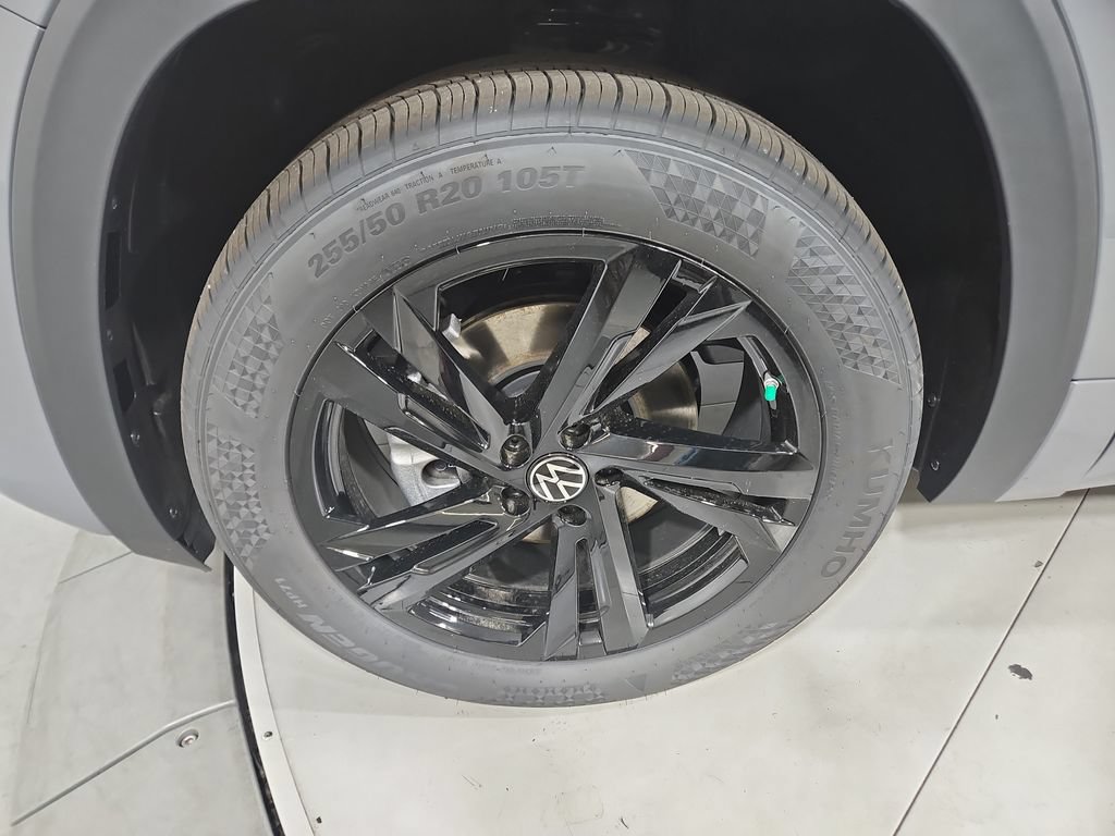 New 2026 Volkswagen Atlas Cross Sport SEL R-Line AWD/4WD image 27