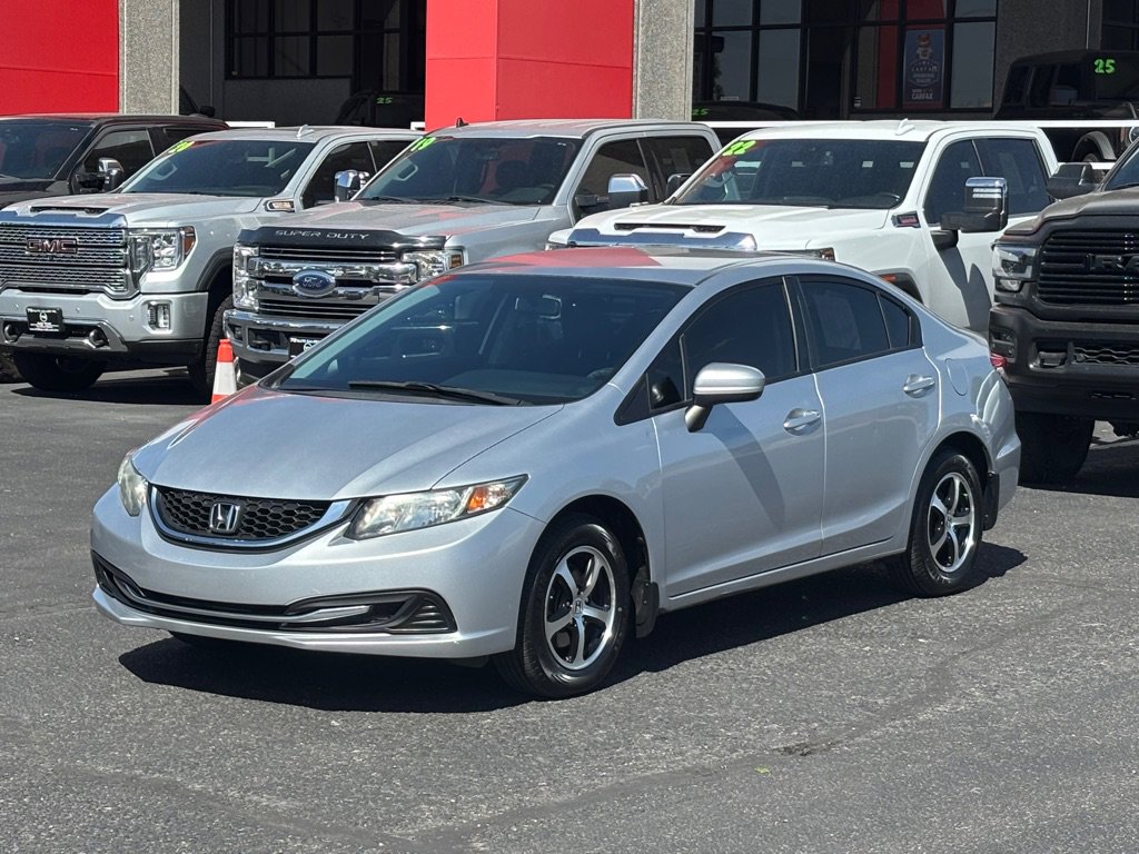 Used 2015 Honda Civic SE image 1