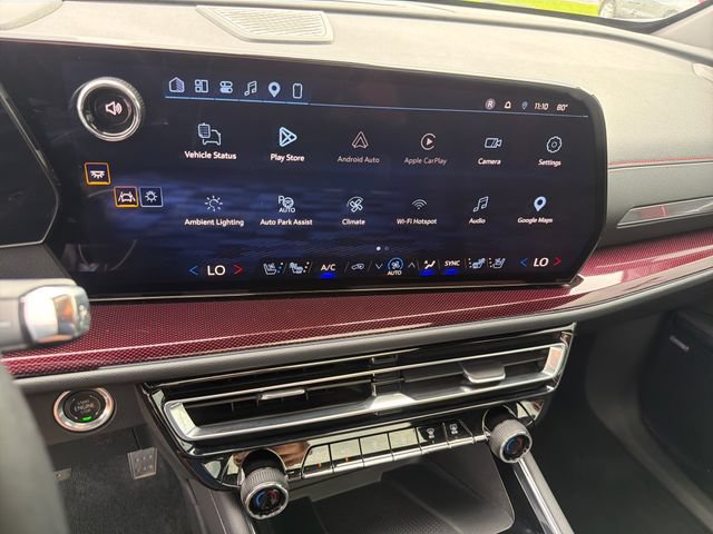 Used 2024 Chevrolet Traverse RS w/ LPO, Floor Liner Package FWD image 20