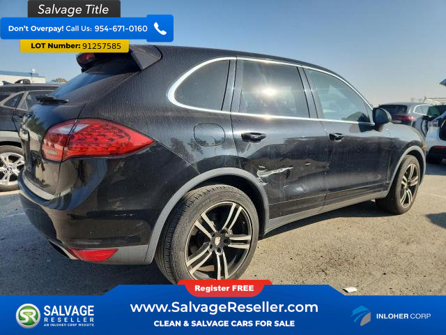 Used 2011 Porsche Cayenne AWD/4WD image 4