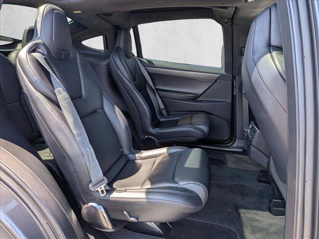 Used 2018 Tesla Model X 75D AWD/4WD image 21