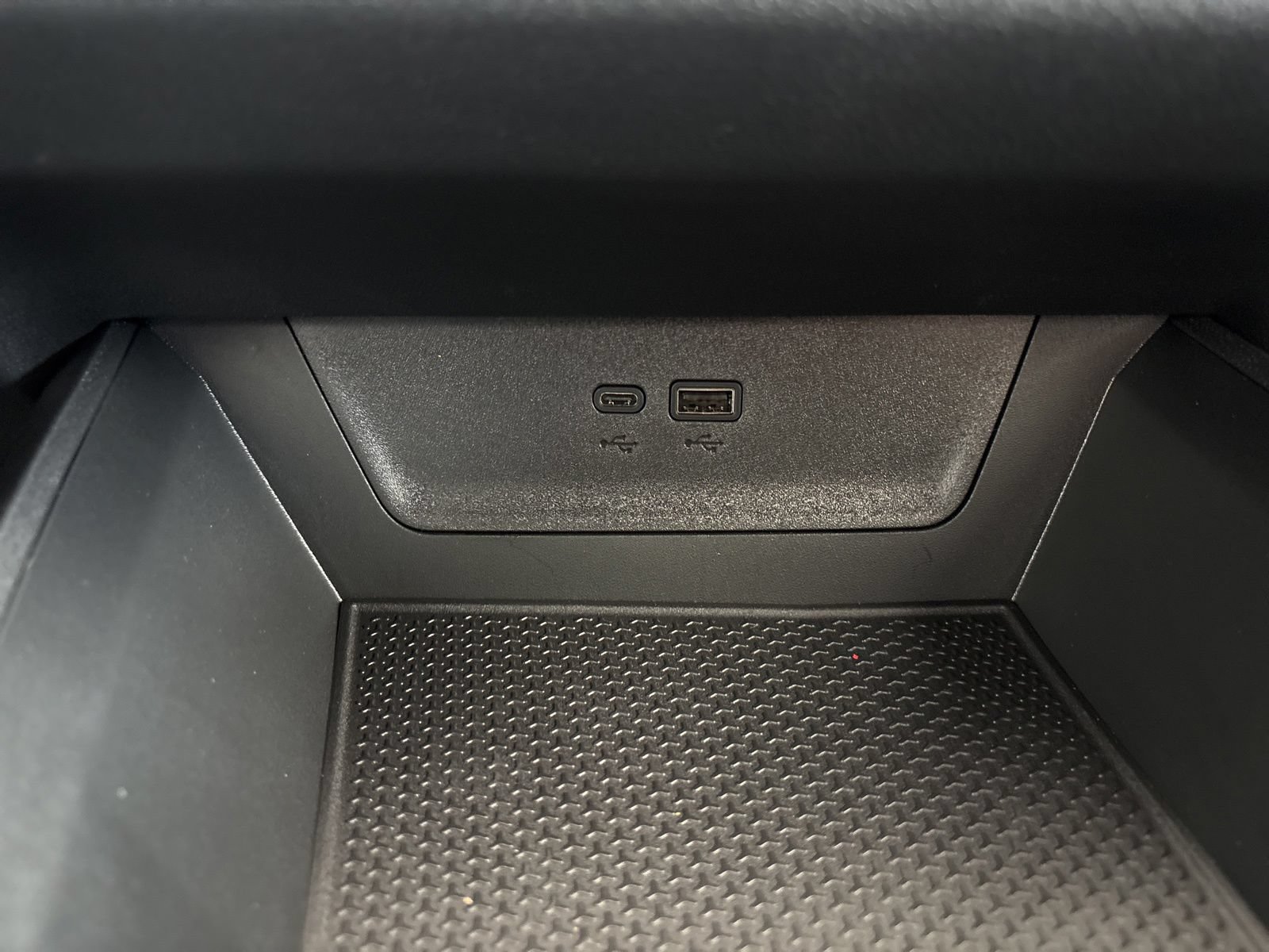 New 2026 Chevrolet Equinox LT FWD image 22
