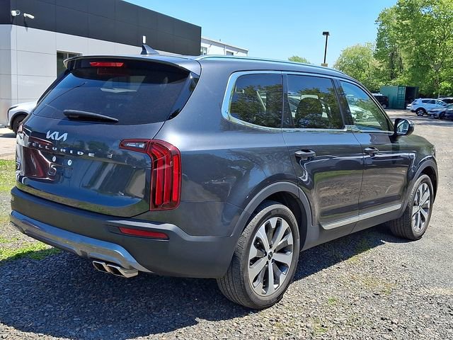 Certified 2022 Kia Telluride EX w/ EX Premium Package AWD/4WD image 5