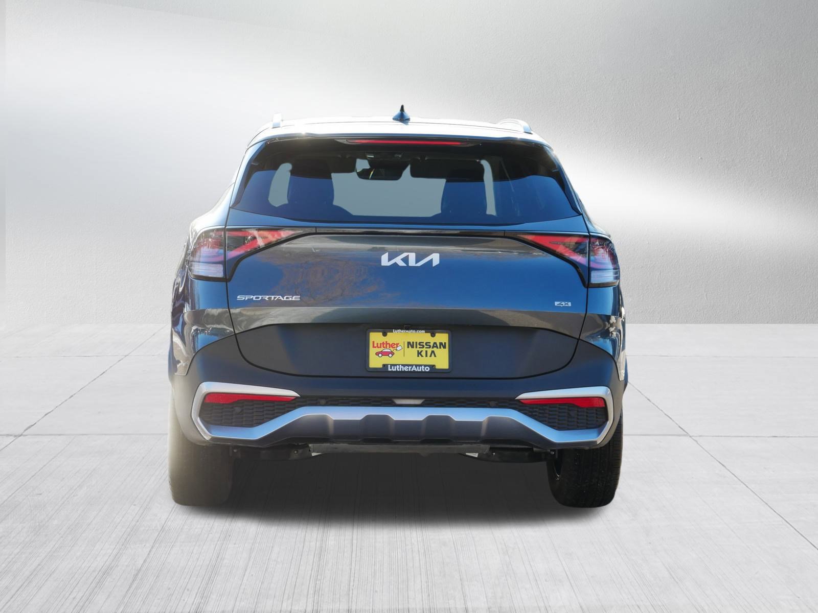 Certified 2024 Kia Sportage EX image 6
