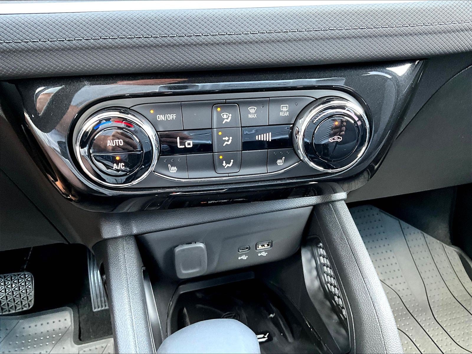 New 2026 Chevrolet TrailBlazer LT w/ Convenience Package FWD image 26