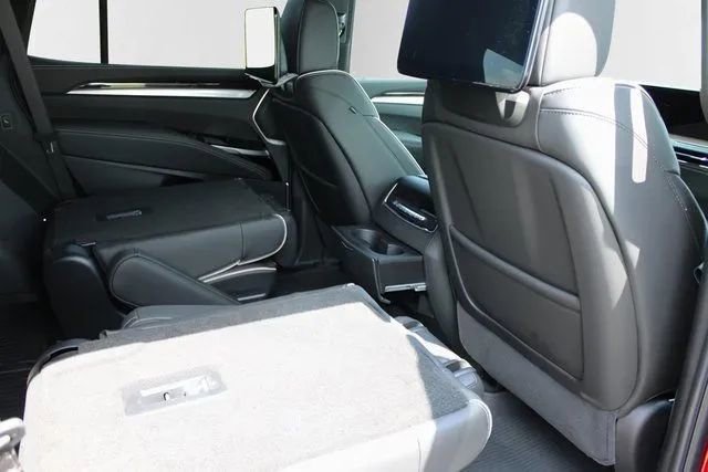 New 2025 Cadillac Escalade Premium Luxury w/ Touring Package image 18